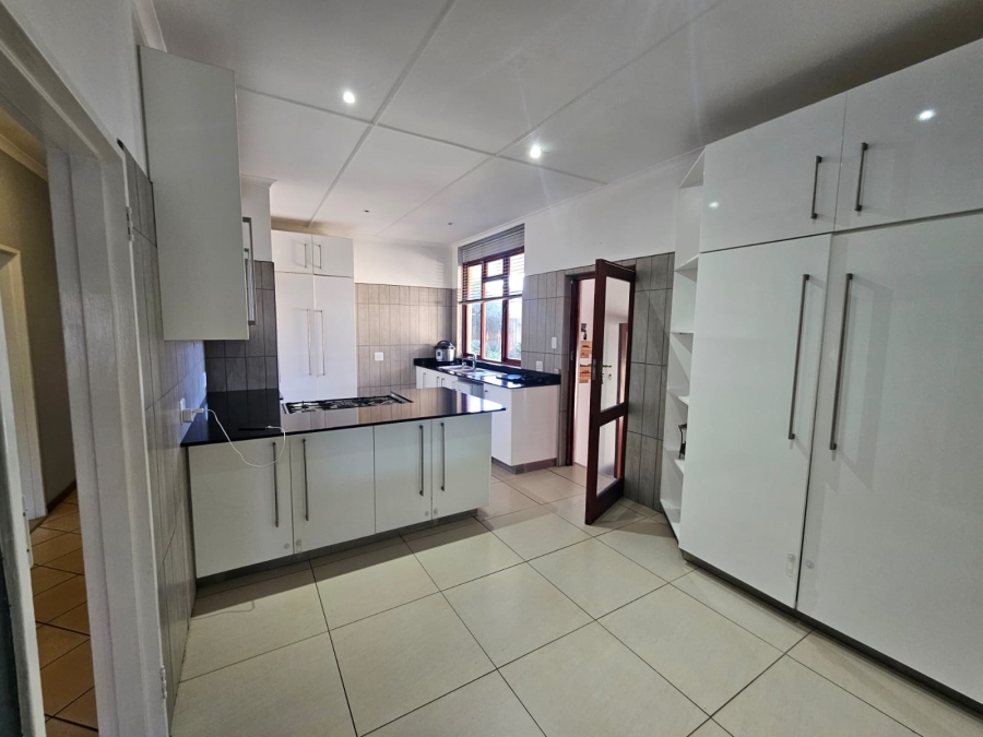 3 Bedroom Property for Sale in Dormehls Drift Western Cape
